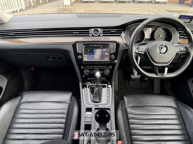 VolksWagen PASSAT VARIANT 2015-08 6615708-9