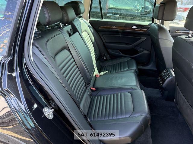 VolksWagen PASSAT VARIANT 2015-08 6615708-12