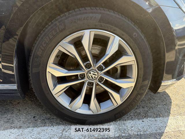 VolksWagen PASSAT VARIANT 2015-08 6615708-15