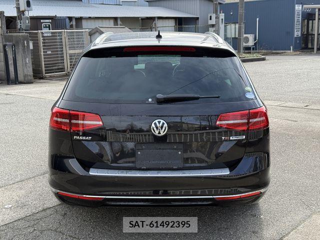 VolksWagen PASSAT VARIANT 2015-08 6615708-3