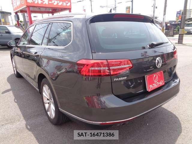VolksWagen PASSAT VARIANT 2018-05 6915379-7