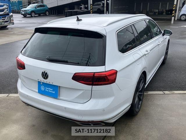 VolksWagen PASSAT VARIANT 2024-08 6999159-2