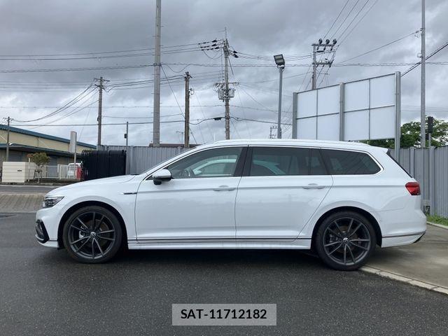 VolksWagen PASSAT VARIANT 2024-08 6999159-4