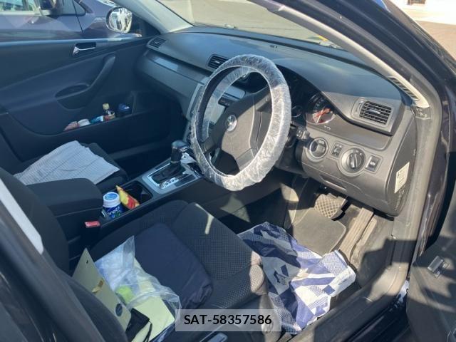 VolksWagen PASSAT VARIANT 2007-07 7061388-14