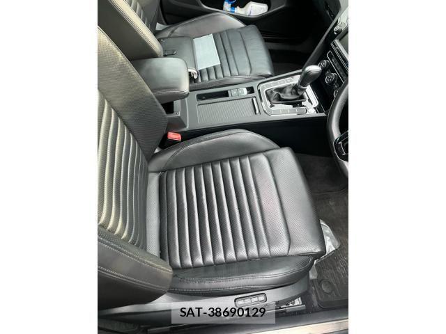 VolksWagen PASSAT VARIANT 2016-04 7061385-12