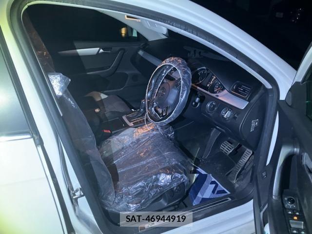 VolksWagen PASSAT VARIANT 2014-11 7227114-14