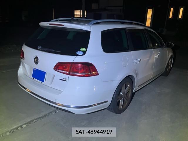 VolksWagen PASSAT VARIANT 2014-11 7227114-3