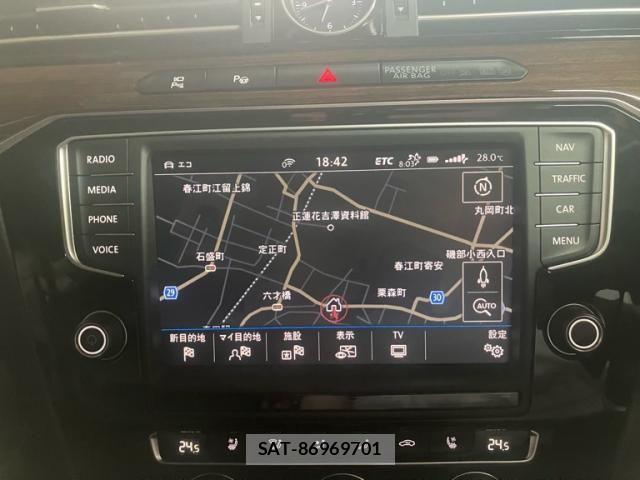VolksWagen PASSAT VARIANT 2017-09 7227117-16