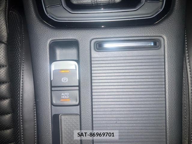 VolksWagen PASSAT VARIANT 2017-09 7227117-21
