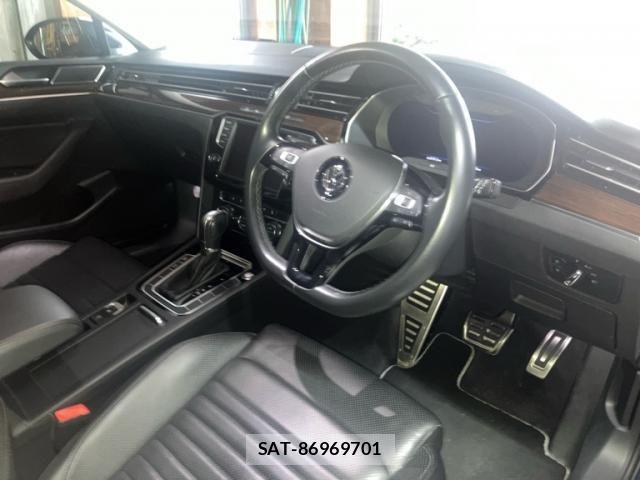 VolksWagen PASSAT VARIANT 2017-09 7227117-7