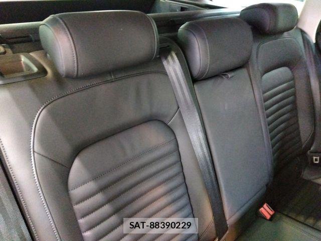 VolksWagen PASSAT VARIANT 2016-01 7252841-11