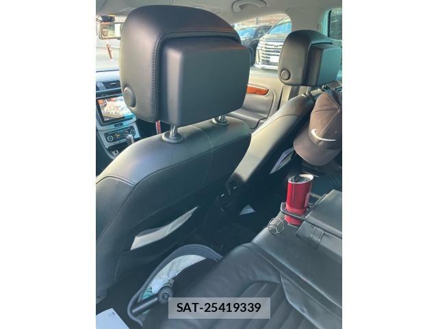 VolksWagen PASSAT VARIANT 2011-07 7252846-10