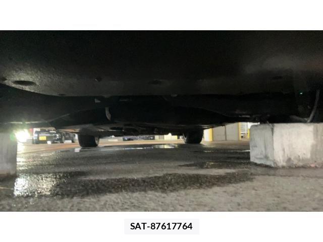 VolksWagen PASSAT VARIANT 2018-08 7252845-19