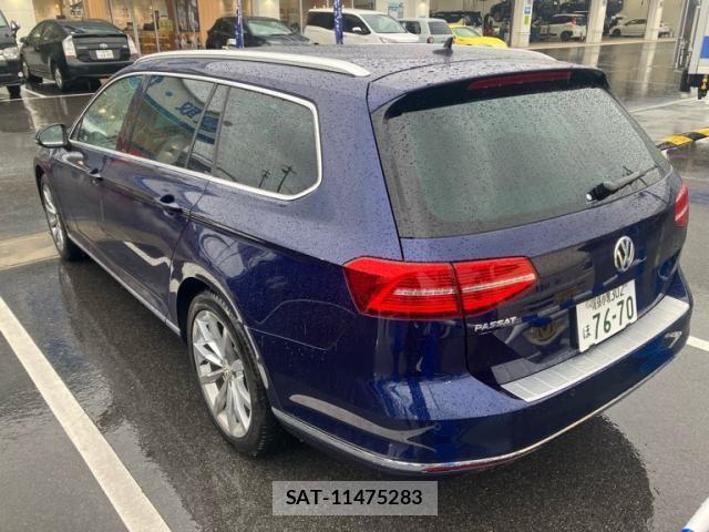 VolksWagen PASSAT VARIANT 2018-03 7331192-3