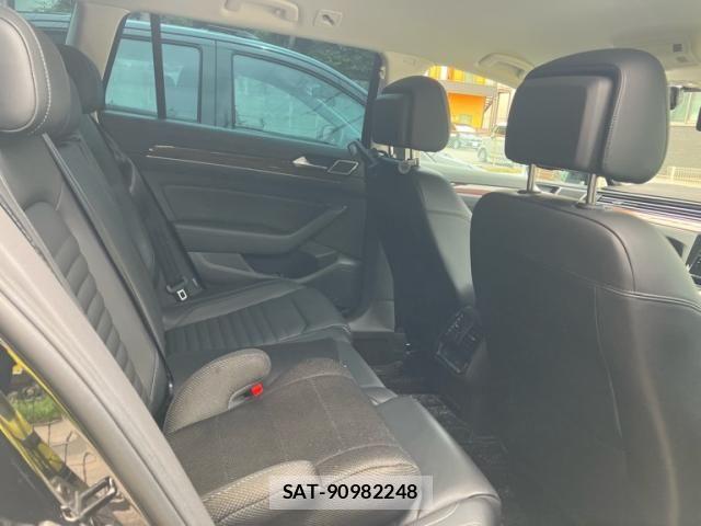 VolksWagen PASSAT VARIANT 2020-10 7360481-18