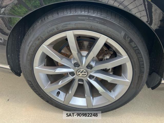 VolksWagen PASSAT VARIANT 2020-10 7360481-3