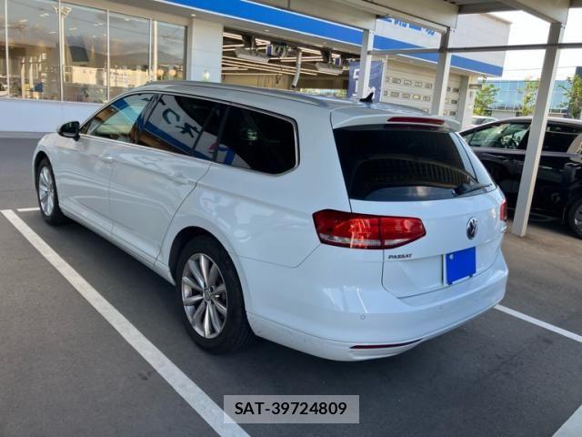 VolksWagen PASSAT VARIANT 2016-01 7394858-4