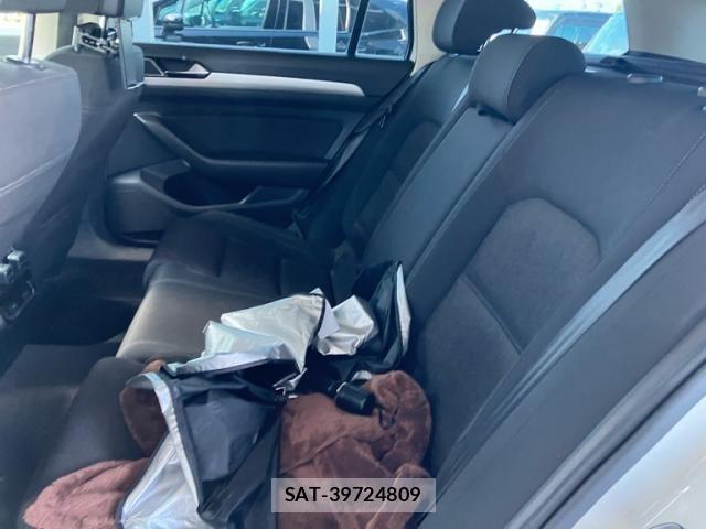 VolksWagen PASSAT VARIANT 2016-01 7394858-6