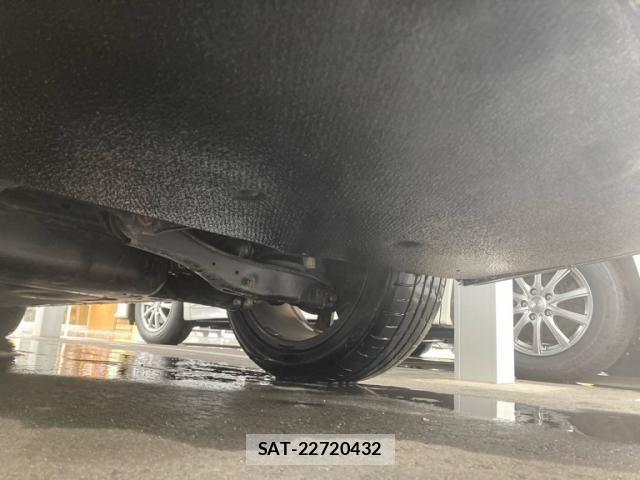 VolksWagen PASSAT VARIANT 2016-03 7458835-9