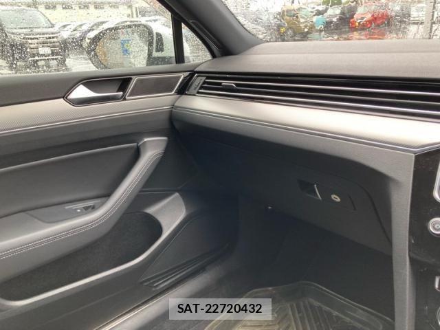 VolksWagen PASSAT VARIANT 2016-03 7458835-21