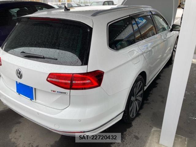 VolksWagen PASSAT VARIANT 2016-03 7458835-3