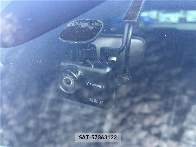 VolksWagen PASSAT VARIANT 2016-10 7458832-14