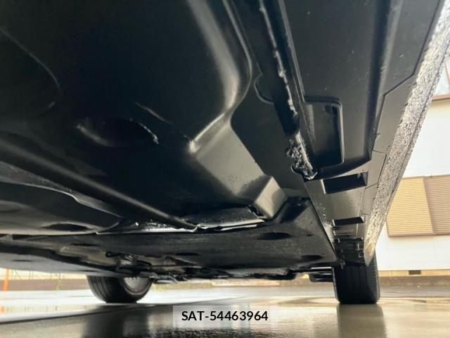 VolksWagen PASSAT VARIANT 2021-08 7730728-19