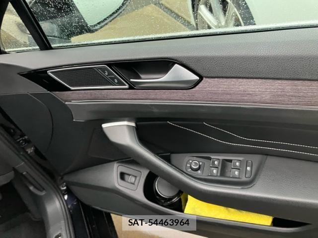 VolksWagen PASSAT VARIANT 2021-08 7730728-8