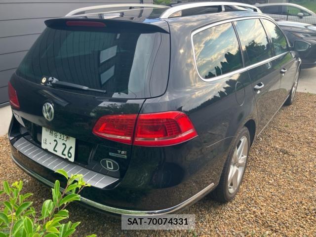 VolksWagen PASSAT VARIANT 2012-03 7790512-2