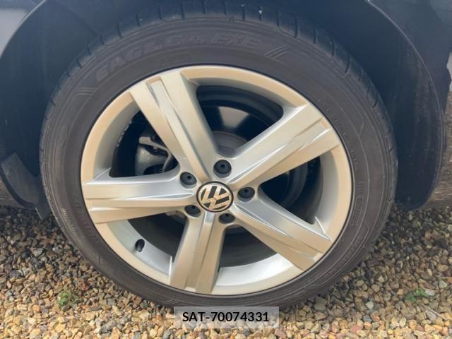 VolksWagen PASSAT VARIANT 2012-03 7790512-7