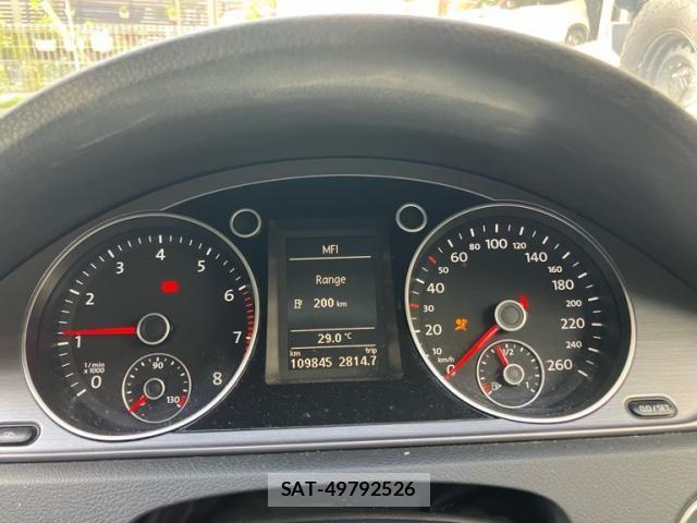 VolksWagen PASSAT VARIANT 2011-09 7880497-15