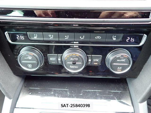 VolksWagen PASSAT VARIANT 2016-03 7880499-15
