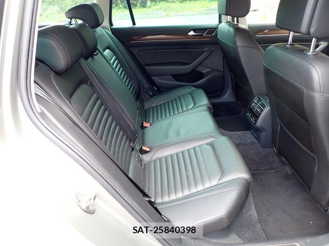 VolksWagen PASSAT VARIANT 2016-03 7880499-19