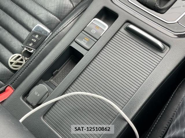 VolksWagen PASSAT VARIANT 2018-11 7964395-22