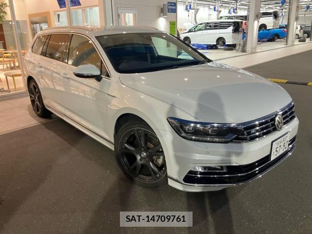 VolksWagen PASSAT VARIANT 2015-10 8039190-1