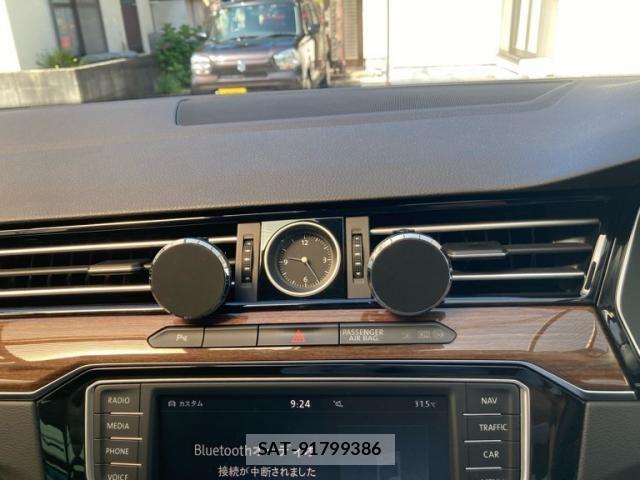 VolksWagen PASSAT VARIANT 2016-05 8076143-22