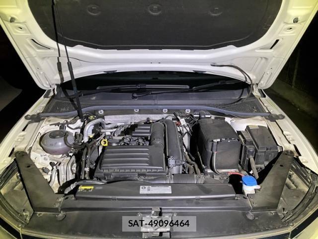 VolksWagen PASSAT VARIANT 2018-09 8076144-9