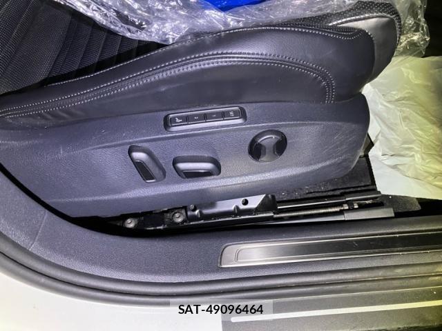 VolksWagen PASSAT VARIANT 2018-09 8076144-12