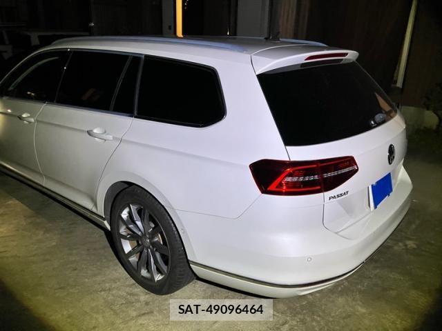 VolksWagen PASSAT VARIANT 2018-09 8076144-1