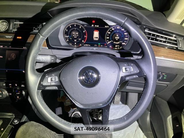VolksWagen PASSAT VARIANT 2018-09 8076144-19