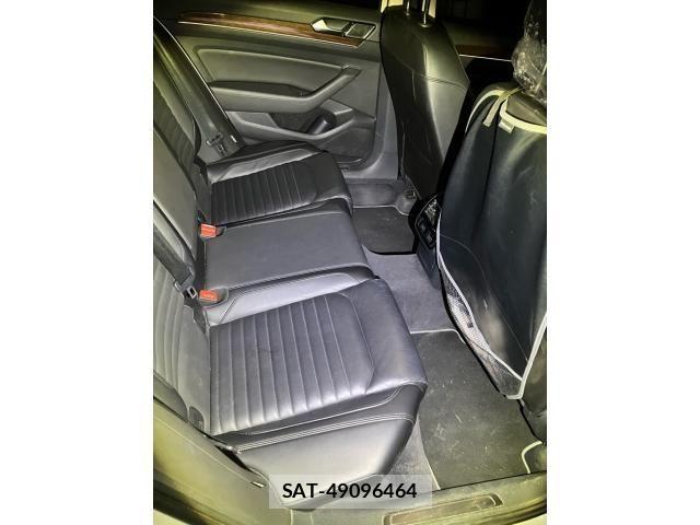 VolksWagen PASSAT VARIANT 2018-09 8076144-26