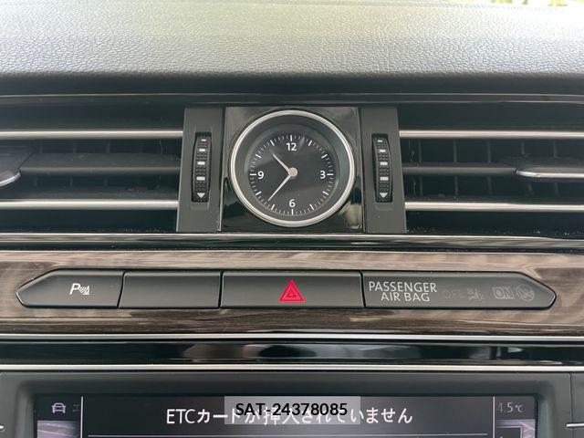 VolksWagen PASSAT VARIANT 2017-05 8102727-20