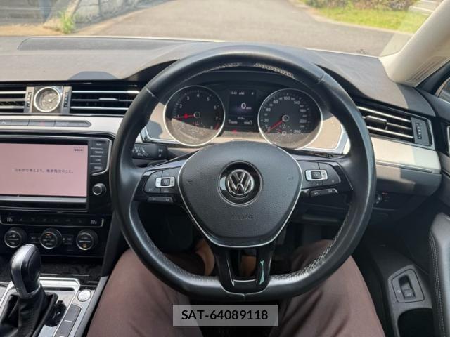 VolksWagen PASSAT VARIANT 2017-06 8159525-12