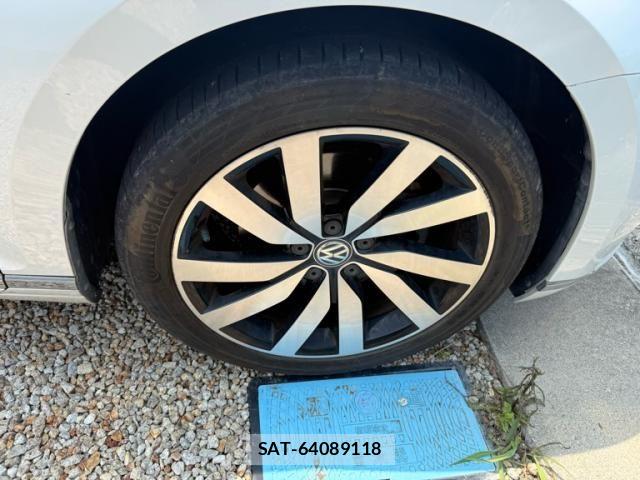 VolksWagen PASSAT VARIANT 2017-06 8159525-2