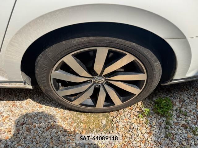 VolksWagen PASSAT VARIANT 2017-06 8159525-4