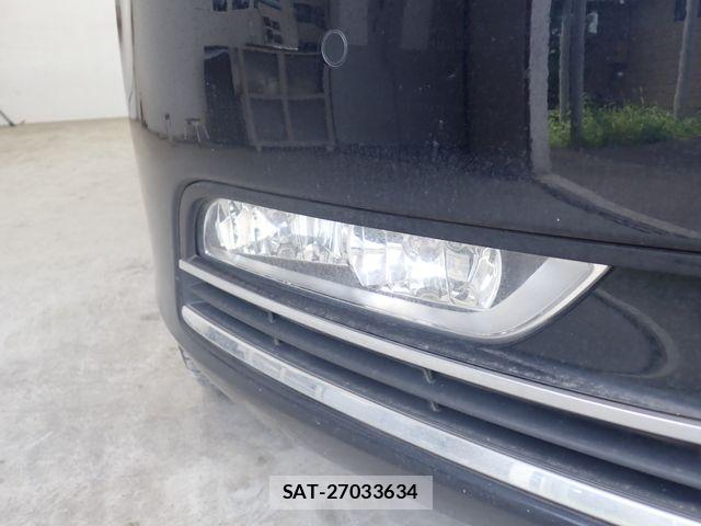 VolksWagen PASSAT VARIANT 2011-10 8159523-9