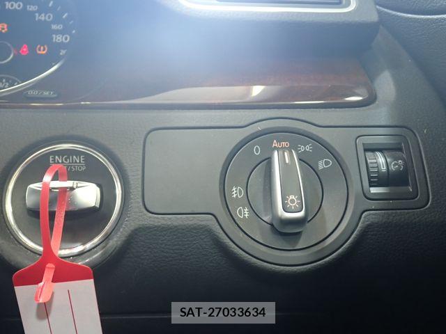 VolksWagen PASSAT VARIANT 2011-10 8159523-19