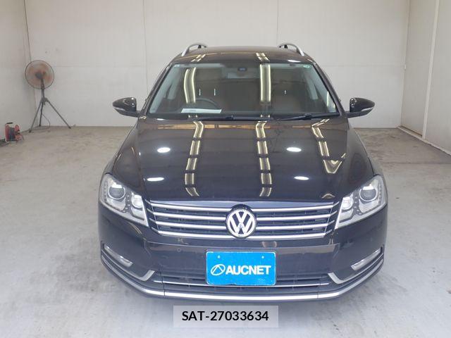VolksWagen PASSAT VARIANT 2011-10 8159523-4