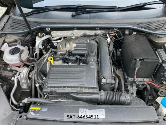 VolksWagen PASSAT VARIANT 2016-06 8232405-9