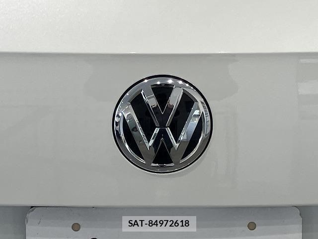 VolksWagen PASSAT VARIANT 2020-11 8247160-24